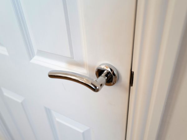 Internal door closed